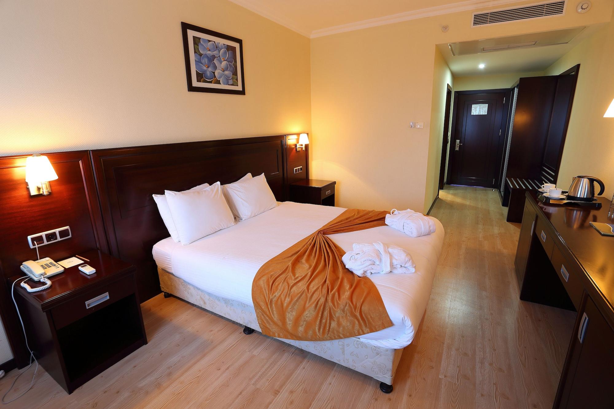 Eser Diamond Hotel Spa & Convention Center İstanbul Silivri Buitenkant foto