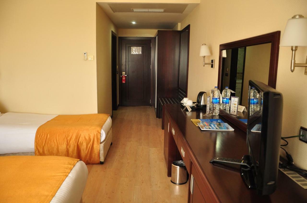 Eser Diamond Hotel Spa & Convention Center İstanbul Silivri Buitenkant foto